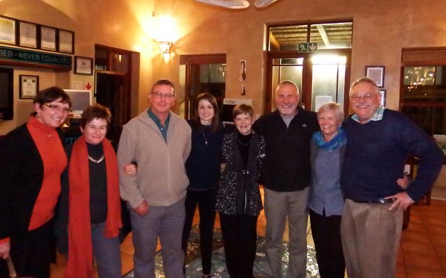 Om een of ander rede is hierdie groep gereeld saam by ‘n tafel - en is hulle ook die laastes wat die lokaal ná ‘n wynproe verlaat. Terwille van geheimhouding word hul name liefs verswyg!